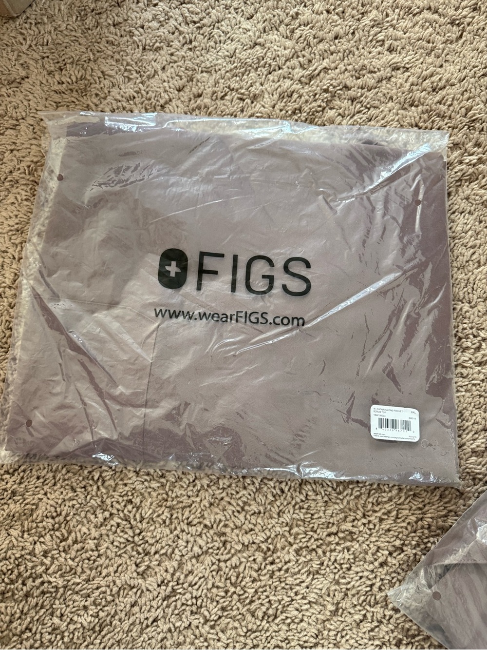 FIGS Women's scrub top